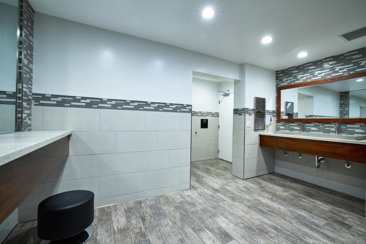 Oceanside Beach Condos Bagian luar foto